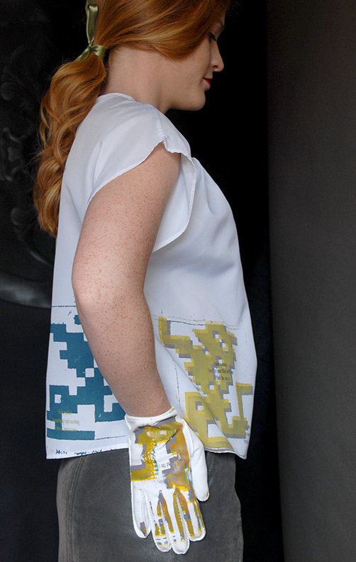 Sanzi Kermes, Textiles, Scoop Blouse