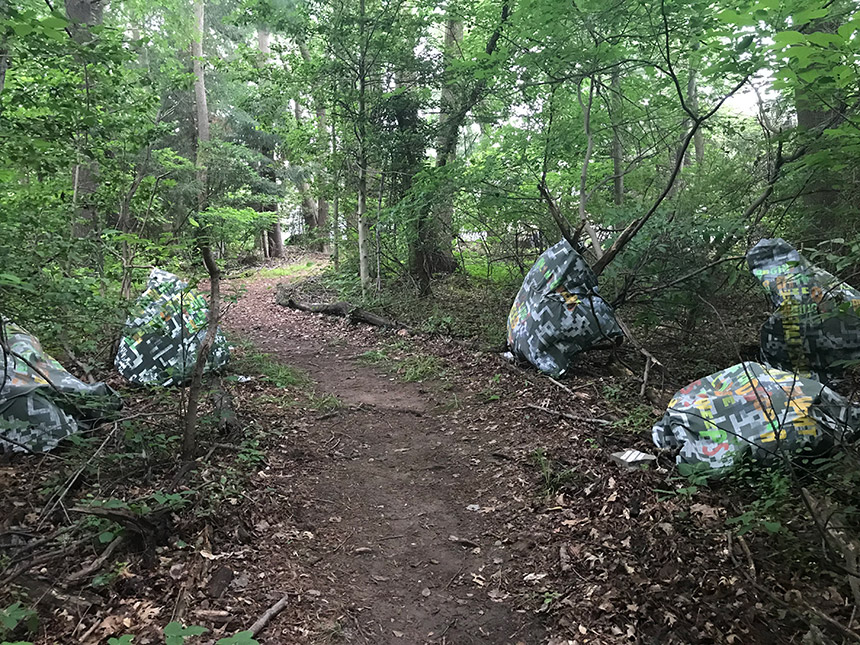 Sanzi Kermes,  Tumbleweed Installation on the Path 3